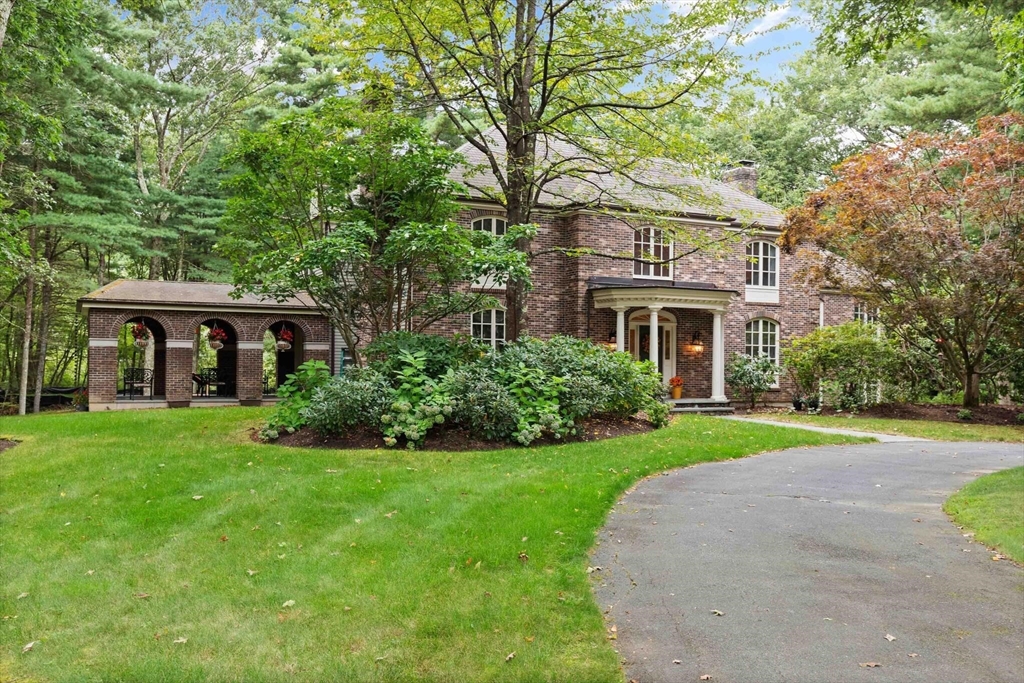 35 Bridle Path