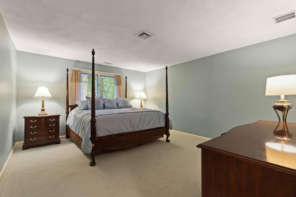35 Bridle Path