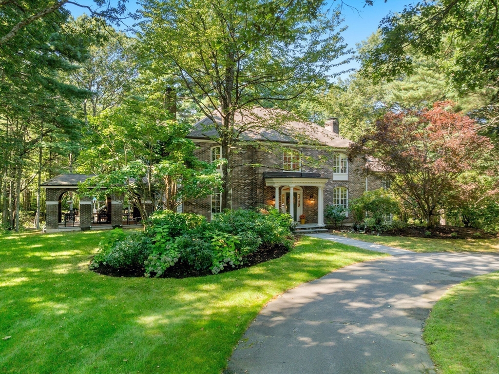 35 Bridle Path