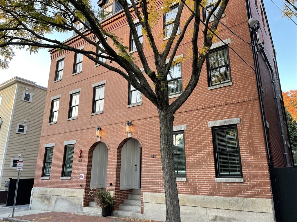 131 Spring St # 2 Unit: #2