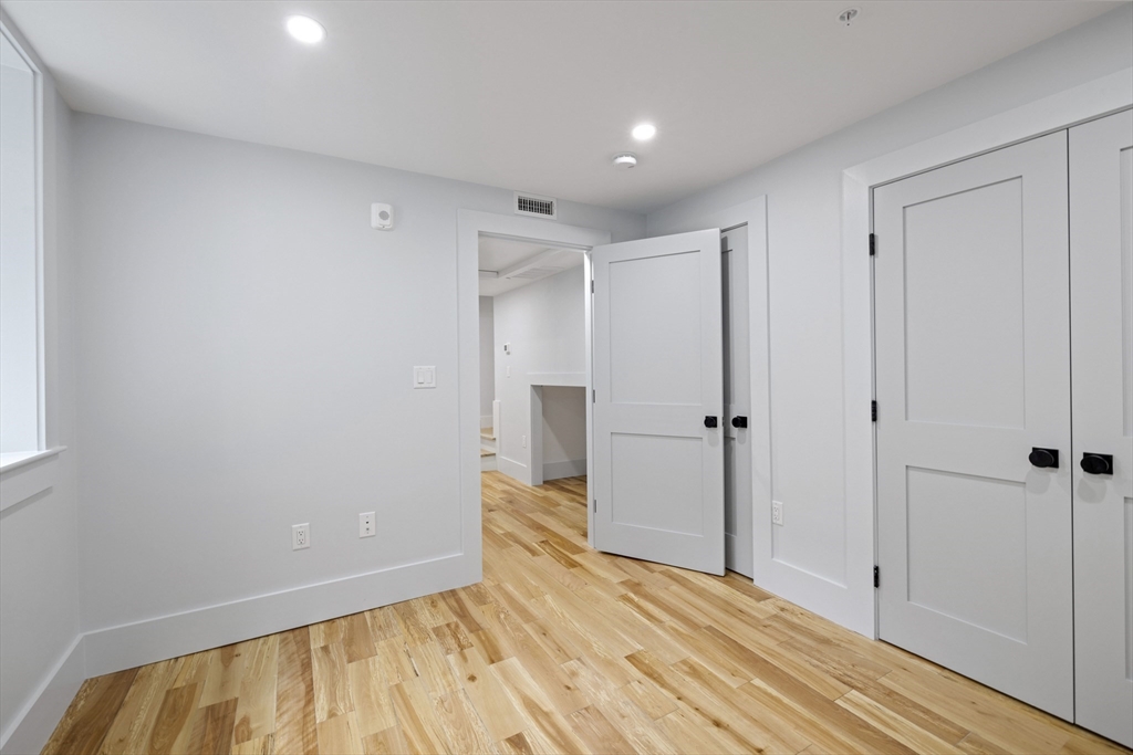 131 Spring St # 2 Unit: #2