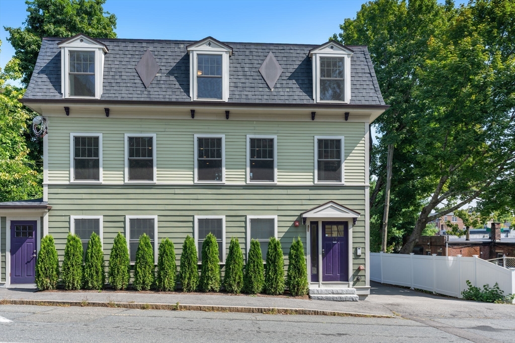 17 Neponset St # C