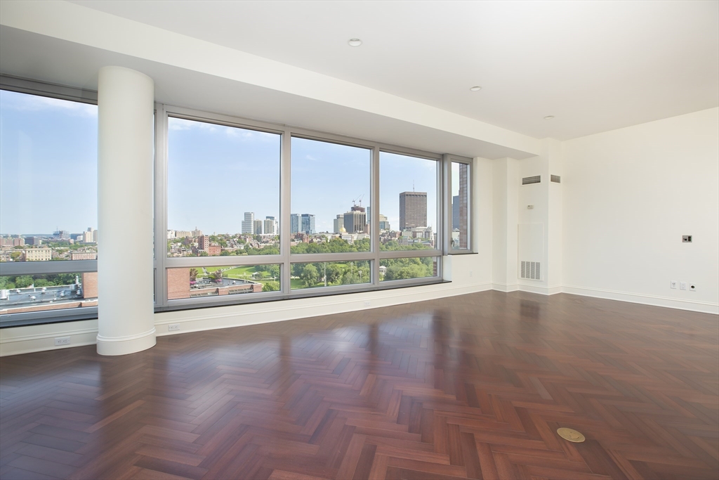 1 Charles Street South # 16A