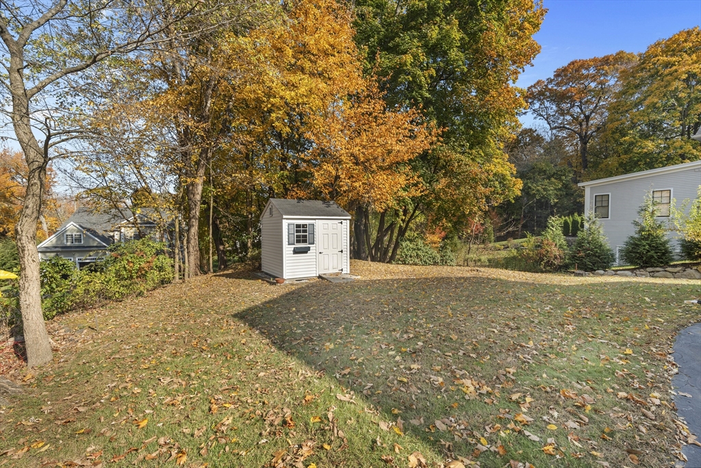 3 Vista Rd
