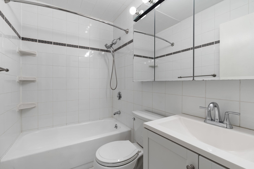 41 Lourdes Avenue # 41