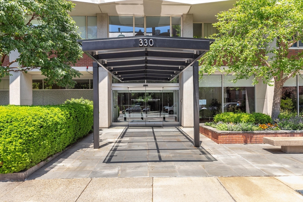 330 Beacon # 154