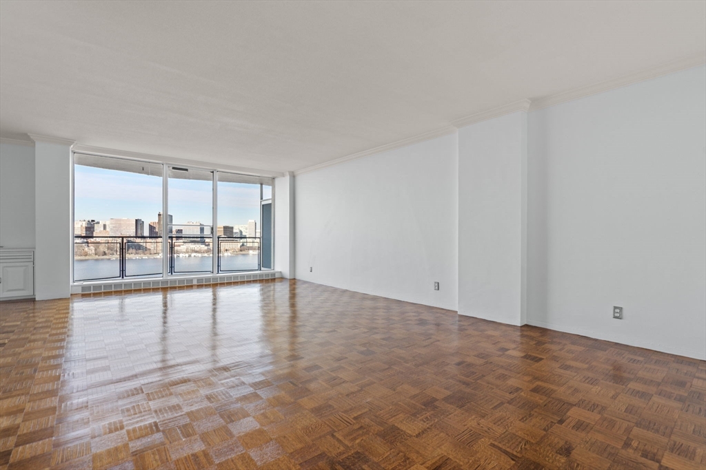 330 Beacon # 154