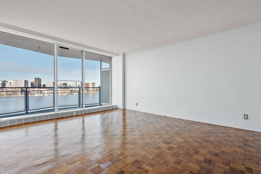 330 Beacon # 154