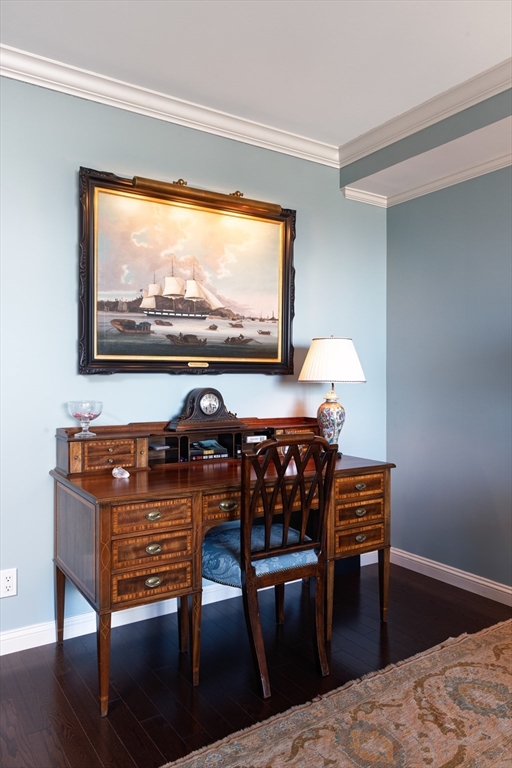 2 Commonwealth Ave # 11E
