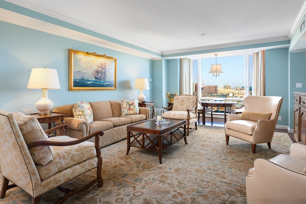 2 Commonwealth Ave # 11E