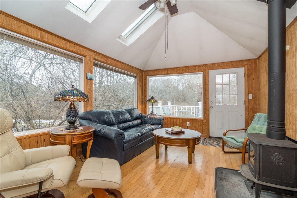 65 Riverview Circle