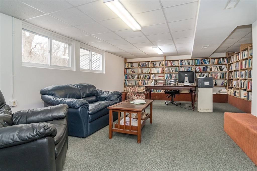 65 Riverview Circle