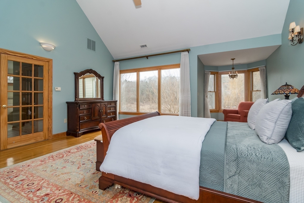 65 Riverview Circle
