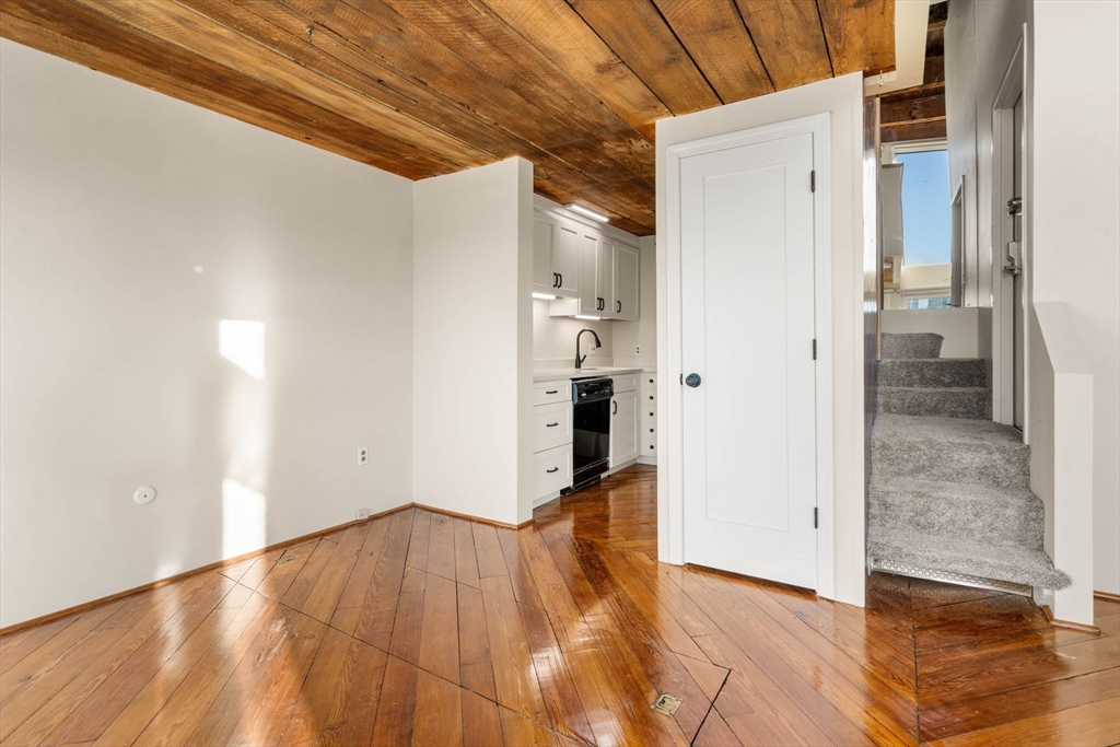 63 Atlantic Avenue # 10F