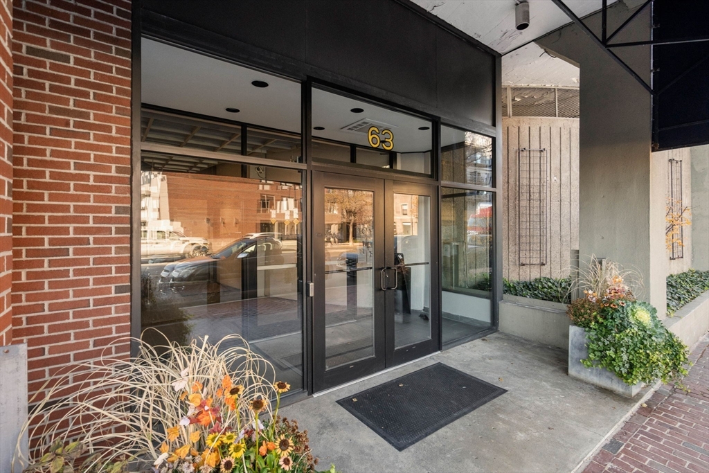63 Atlantic Avenue # 10F