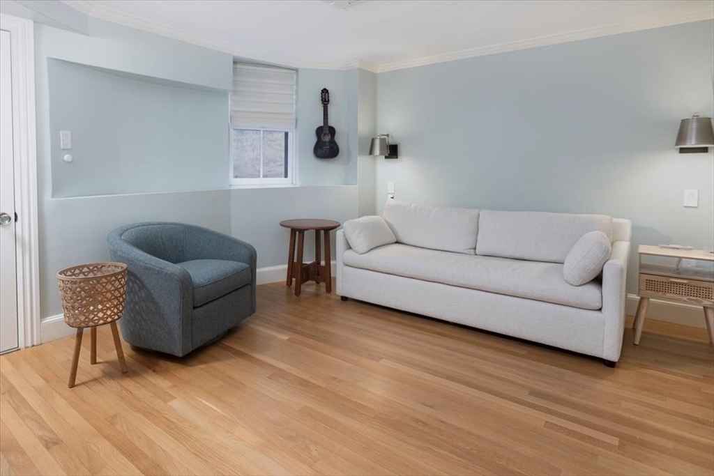 36 Concord Sq # A