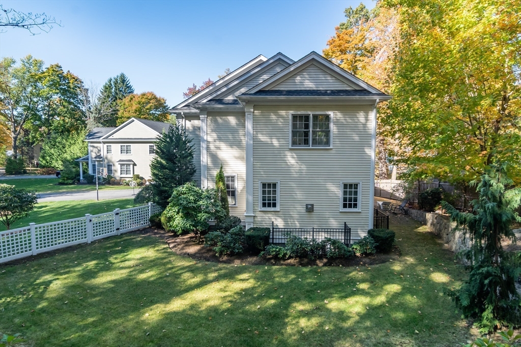 88 Hopkinson Street