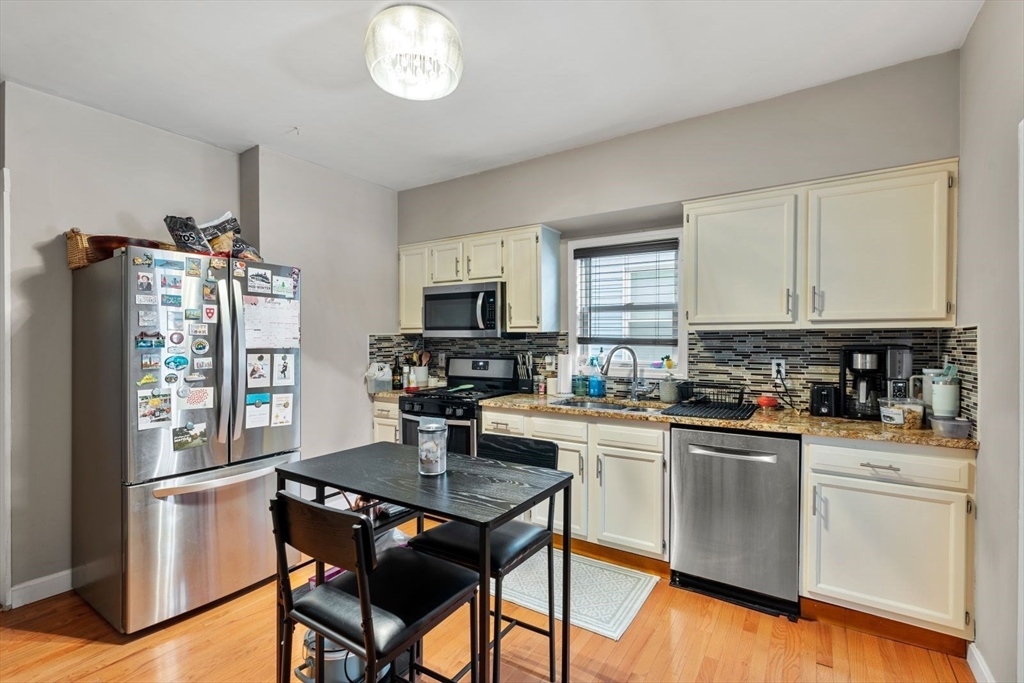 94 Francis Street # 1