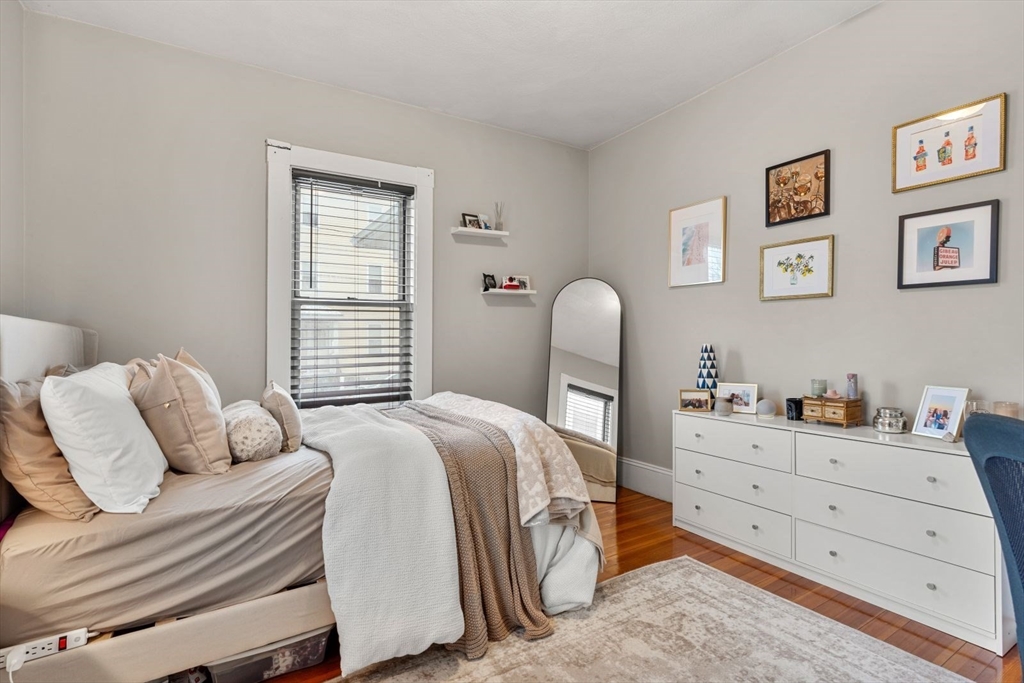 94 Francis Street # 1