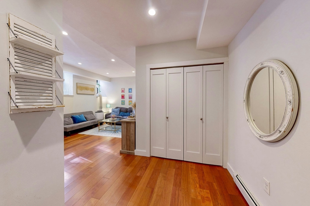 38-40 Saint Botolph St # B3