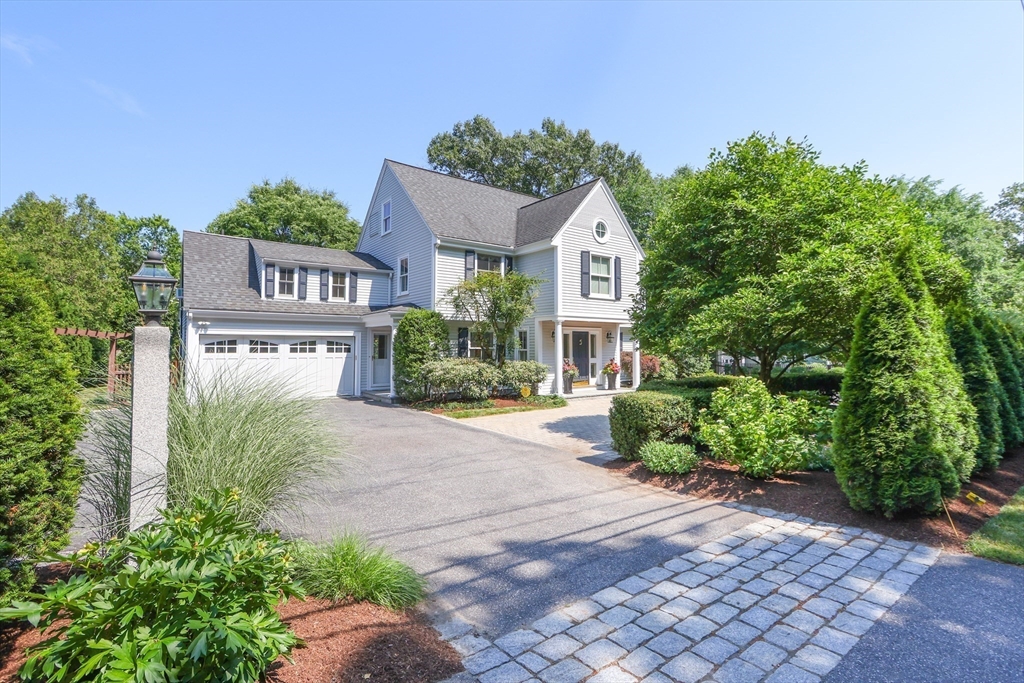 90 Forest Street