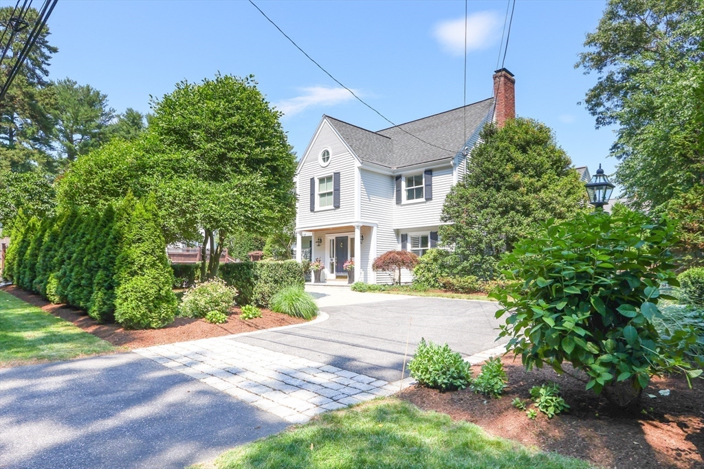 90 Forest Street