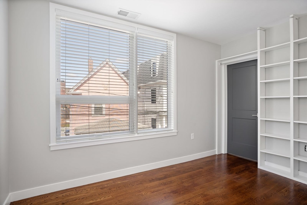 14 Fiske Avenue # 2