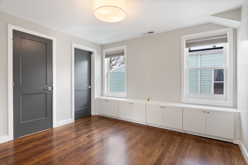14 Fiske Avenue # 2