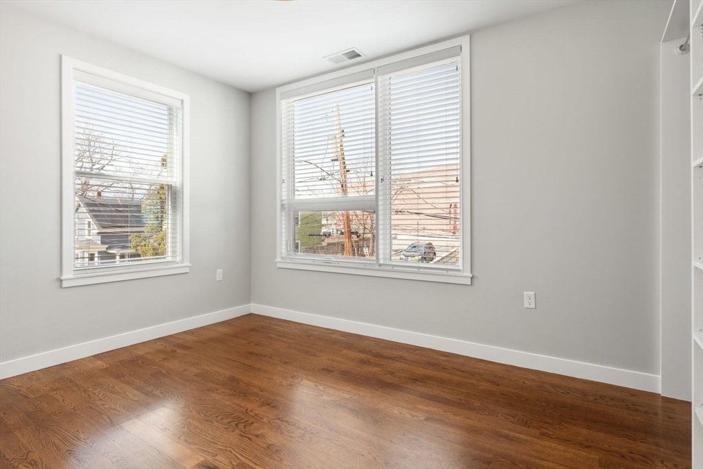 14 Fiske Avenue # 2