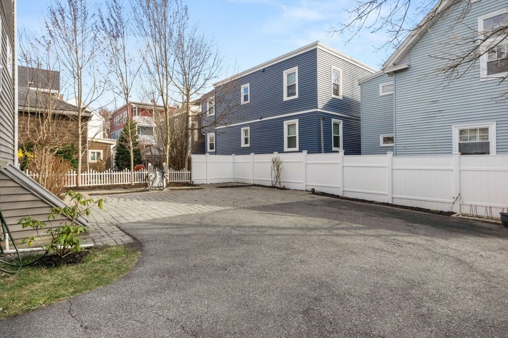 14 Fiske Avenue # 2
