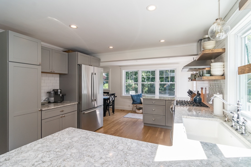 31B Oak St Unit: SF