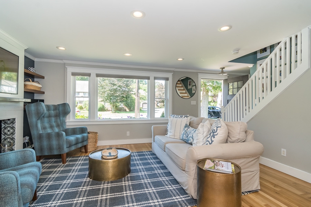 31B Oak St Unit: SF