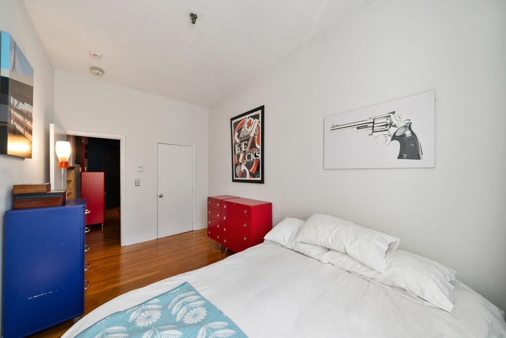 3 Appleton St # 202