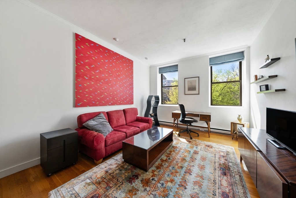 3 Appleton St # 202