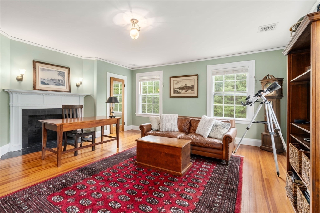 3 Conant Road