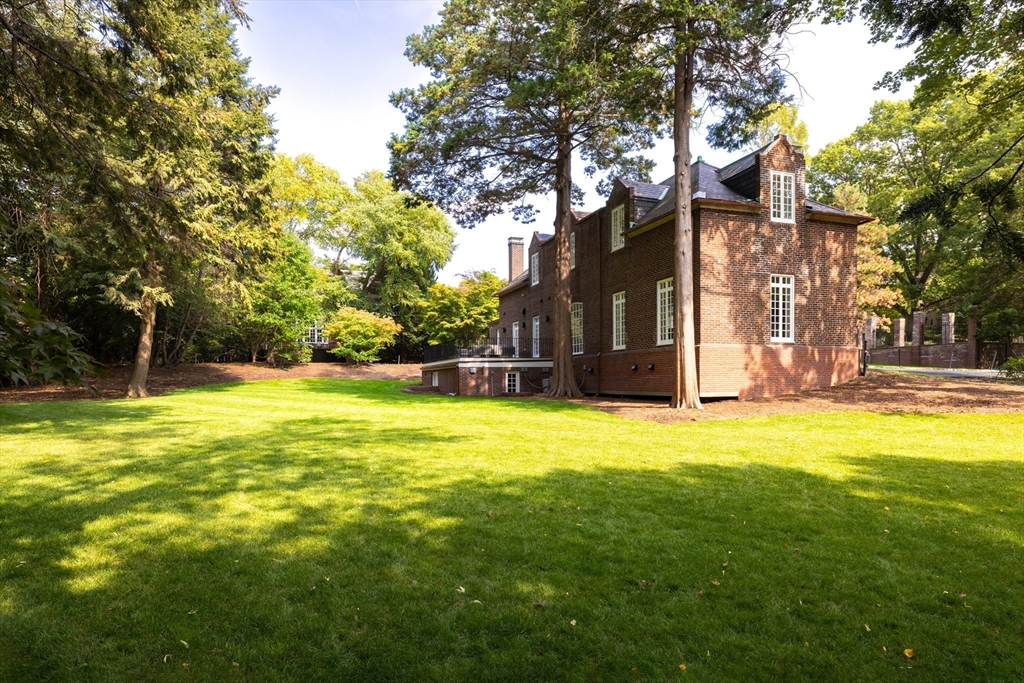 178 Ivy Street