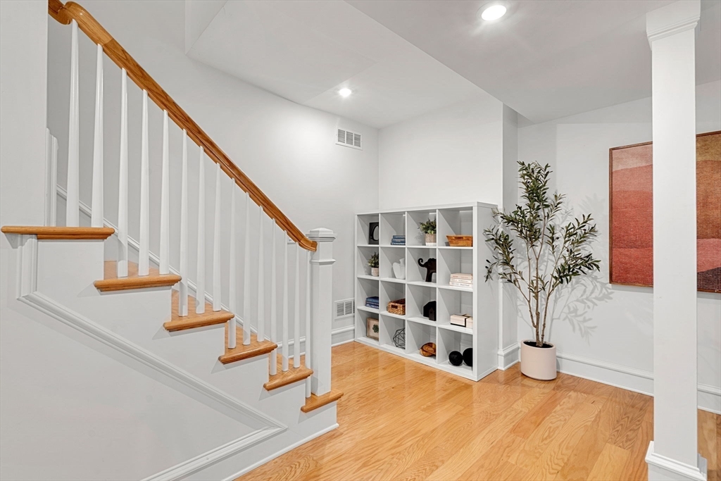 42 Coolidge St # 42