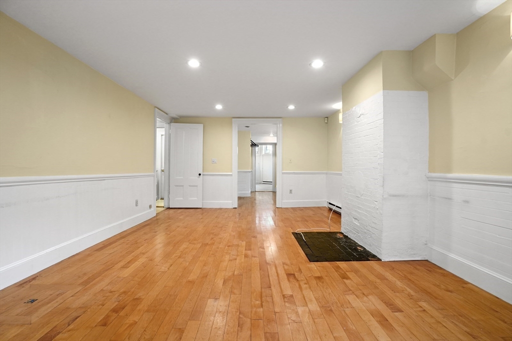 31 Hereford Street # A
