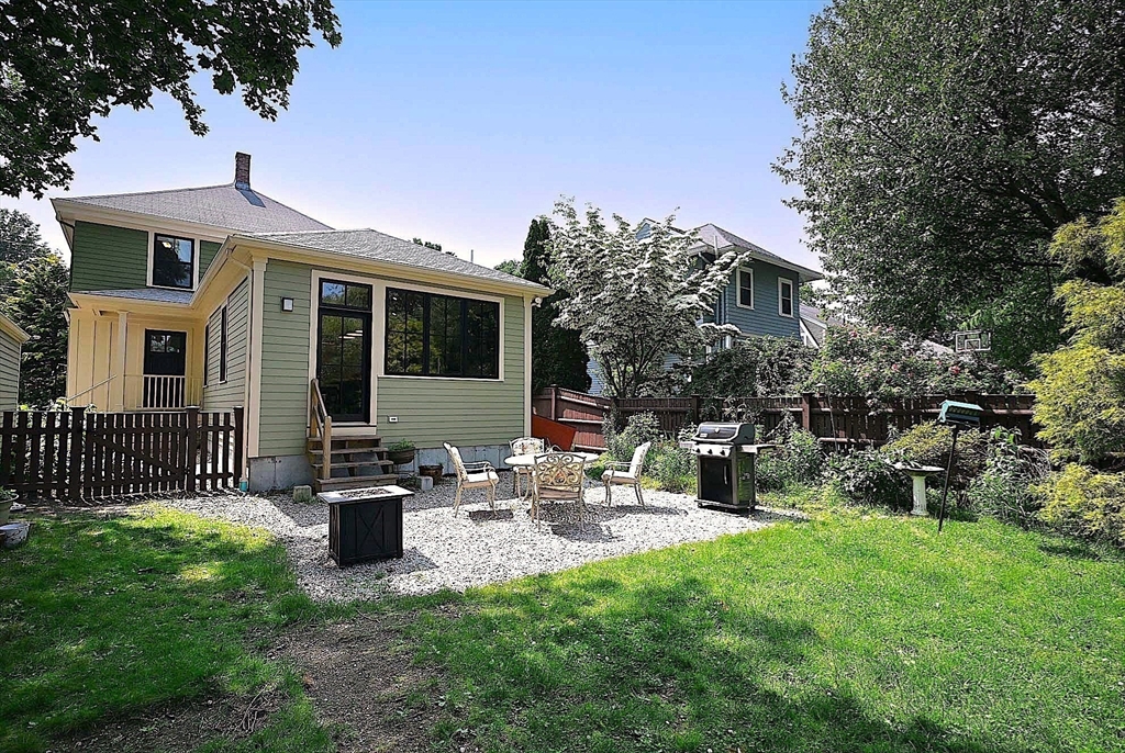 14 Oakland St