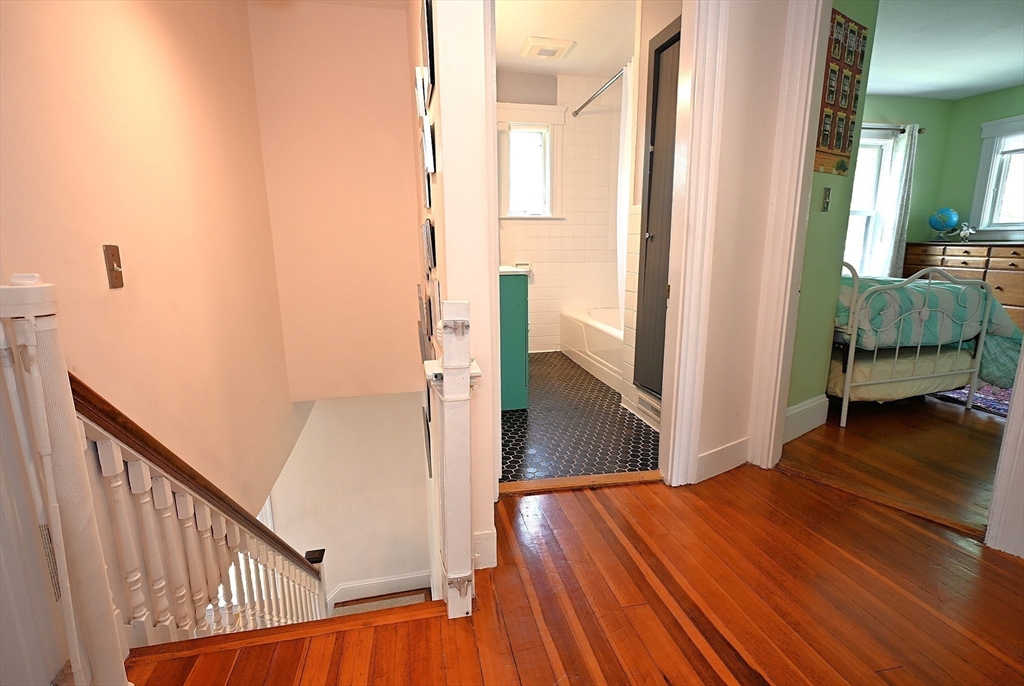14 Oakland St