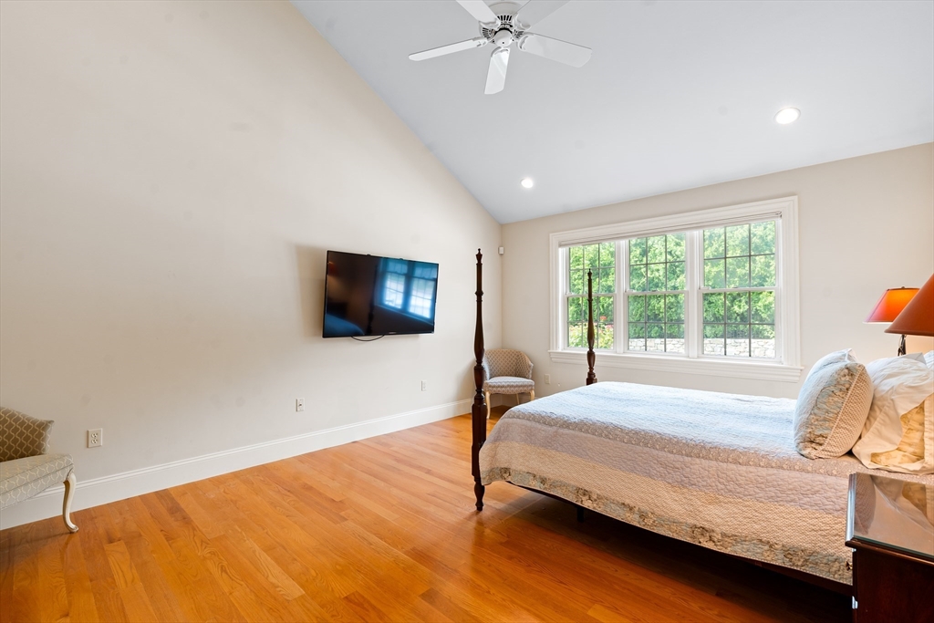 287 Langley Rd # 19