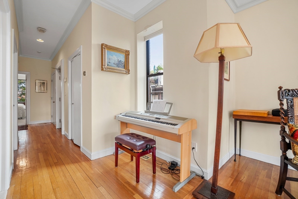 365 Marlborough Street # 5