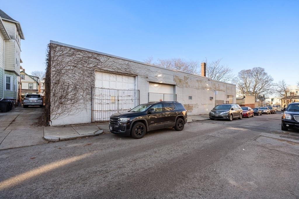 1 Mount Vernon St # B