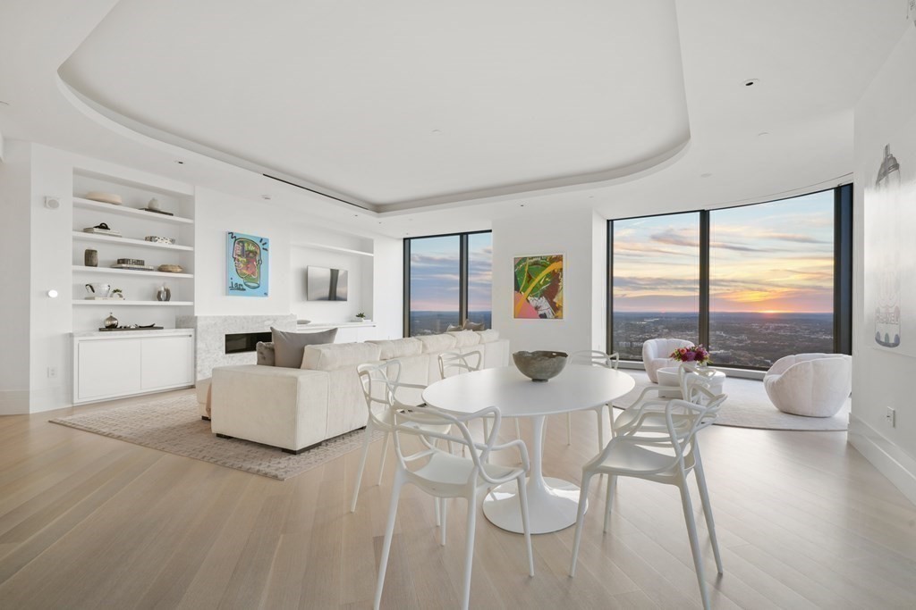 1 Dalton St Unit: 5801/5802