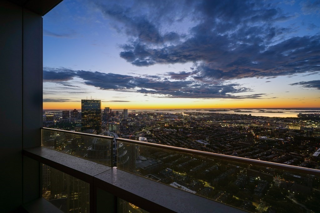 1 Dalton St Unit: 5801/5802