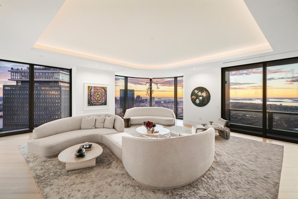 1 Dalton St Unit: 5801/5802