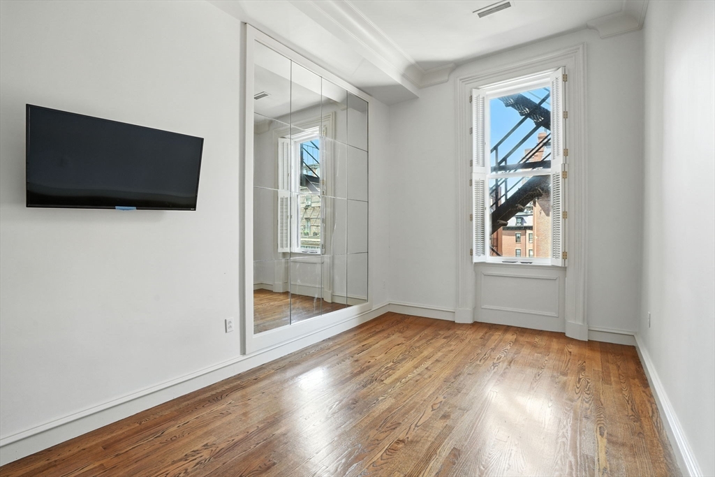 63 Commonwealth Ave # 3