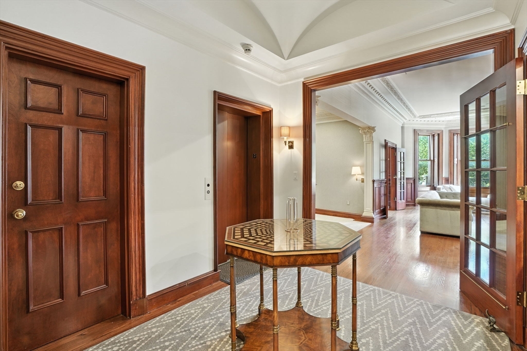 63 Commonwealth Ave # 3