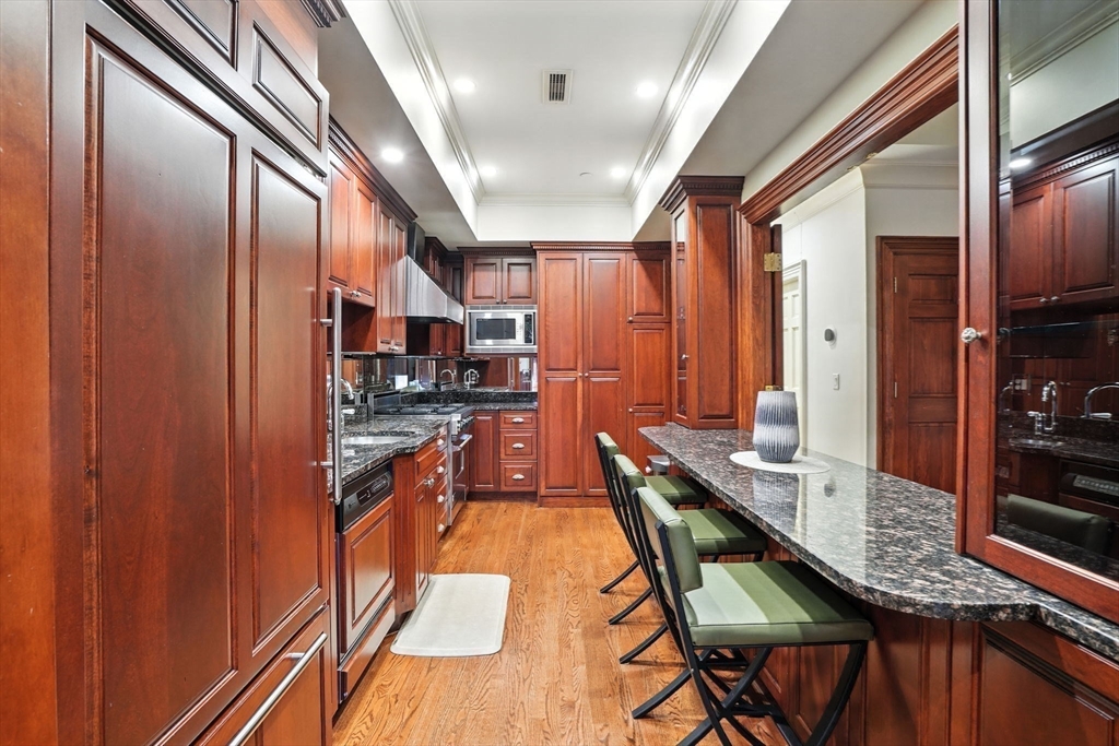 63 Commonwealth Ave # 3