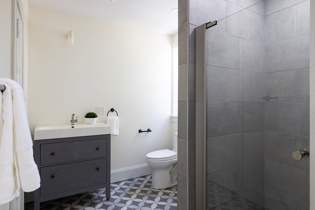 45 Addington Rd # 1